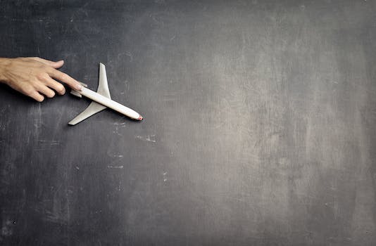 Secret Tips from Travel Agents: Unveiling the Art of Finding Affordable Flights